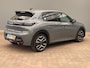 Peugeot 208 Hybrid 100 e-DCS6 GT Panorama Dak | LED | Digitaal Dashboard | Leder/Stof Sportstoelen | Carplay | Camera | Keyless | Achteruitrijcamera | Apple Carplay/Android Auto|telefoonintegratie premium | Cruise control
