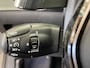 Peugeot 208 Hybrid 100 e-DCS6 GT Panorama Dak | LED | Digitaal Dashboard | Leder/Stof Sportstoelen | Carplay | Camera | Keyless | Achteruitrijcamera | Apple Carplay/Android Auto|telefoonintegratie premium | Cruise control