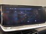 Peugeot 208 Hybrid 100 e-DCS6 GT Panorama Dak | LED | Digitaal Dashboard | Leder/Stof Sportstoelen | Carplay | Camera | Keyless | Achteruitrijcamera | Apple Carplay/Android Auto|telefoonintegratie premium | Cruise control
