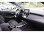 Toyota Corolla Touring Sports 1.8 HYBRID DYNAMIC KEYLESS STOELVERW. DRAADLOZE TEL. LADER ALL-SEASON PAS.STOEL IN HOOGTE VERSTELBAAR APPLE/ANDROID