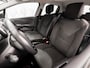 Renault Clio 0.9 TCe Dynamic Sport (NAVIGATIE, CRUISE, LM VELGEN, SPORTSTOELEN, BASS REFLEX, NIEUWE APK, NIEUWSTAAT)