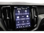 Volvo XC60 T8 Plug-in hybrid Ultra Black Edition | ACC | Bowers&Wilkins | Trekhaak | Panoramadak | Massage | Head-Up | 360° Camera