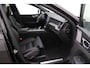 Volvo XC60 T8 Plug-in hybrid Ultra Black Edition | ACC | Bowers&Wilkins | Trekhaak | Panoramadak | Massage | Head-Up | 360° Camera