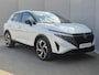 Nissan Qashqai 1.3 MHEV Xtronic Tekna Plus / Fabrieksgarantie tot 10-2028 / All season banden / Panoramadak / Trekgewicht 1800 kg / Head Up Display / Elektrische achterklep / Voorstoel met massage functie / Bose Audio Systeem / Stuur Stoel & Voorruit verwarming /
