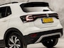 Volkswagen T-Cross 1.0 TSI Life Sport (APPLE CARPLAY, CAMERA, GETINT GLAS, SPORTSTOELEN, CRUISE, NIEUWSTAAT)