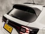 Volkswagen T-Cross 1.0 TSI Sport (APPLE CARPLAY, CAMERA, GETINT GLAS, CRUISE, LM VELGEN, SPORTSTOELEN, NIEUWSTAAT)