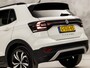 Volkswagen T-Cross 1.0 TSI Sport (APPLE CARPLAY, CAMERA, GETINT GLAS, CRUISE, LM VELGEN, SPORTSTOELEN, NIEUWSTAAT)