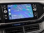 Volkswagen T-Cross 1.0 TSI Sport (APPLE CARPLAY, CAMERA, GETINT GLAS, CRUISE, LM VELGEN, SPORTSTOELEN, NIEUWSTAAT)