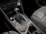 Volkswagen Tiguan 1.5 TSI Life Sport 150Pk Automaat (VIRTUAL COCKPIT, APPLE CARPLAY, CLIMATE, KEYLESS, STOELVERWARMING, SPORTSTOELEN, GETINT GLAS, ELEK ACHTERKLEP, ALCANTARA, NIEUWE APK, NIEUWSTAAT)