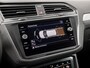 Volkswagen Tiguan 1.5 TSI Life Sport 150Pk Automaat (VIRTUAL COCKPIT, APPLE CARPLAY, CLIMATE, KEYLESS, STOELVERWARMING, SPORTSTOELEN, GETINT GLAS, ELEK ACHTERKLEP, ALCANTARA, NIEUWE APK, NIEUWSTAAT)