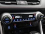 Toyota RAV4 2.5 Plug-in Hybrid AWD Bi-Tone Plus | BTW voertuig | JBL | Head-Up Display | Stoel+stuurverwarming | Stoel ventilatie | Trekhaak afneembaar | 1500KG trekgewicht | 360 Camera | Elektrische achterklep | Parkeersensoren voor+achte
