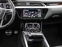 Audi Q8 Sportback e-tron 55 408pk Quattro S Edition Competition 115 kWh · SOH 93,5% · Panoramadak · Luchtvering · Virtual Mirror's · 360 Camera · B&O Audio · Achterbank verarmd · 21'' Inch ·