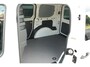 Volkswagen Caddy Cargo 2.0 TDI 122pk DSG | Schuifdeur L+R | Navigatie | Parkeersensoren | Cruise Control | Airco