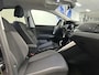 Volkswagen Taigo 1.0 TSI Life | Virtual cockpit | LED verlichting | Parkeersensoren V+A | Carplay