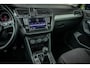Volkswagen Tiguan 2.0 TDI Connected Series |Nap |Trekhaak