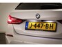 BMW 1-Serie 118i Executive Edition | HALF LEDER | DAB | APPLE | DRAADLOZE LADER | CAMERA | 17"