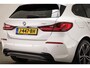BMW 1-Serie 118i Executive Edition | HALF LEDER | DAB | APPLE | DRAADLOZE LADER | CAMERA | 17"