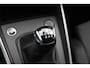 Audi A3 Sportback 30 TFSI Business edition / Trekhaak / CarPlay / Parkeerhulp achter / 17'' / LED Koplampen / Getint glas / DAB / Cruise Control