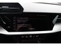 Audi A3 Sportback 30 TFSI Business edition / Trekhaak / CarPlay / Parkeerhulp achter / 17'' / LED Koplampen / Getint glas / DAB / Cruise Control