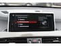 BMW X1 sDrive20i High Executive / Panoramadak / Leder / CarPlay / Parkeerhulp V+A / 18'' / Sportstoelen / DAB / Stoelverwarming / Cruise Control