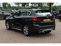 BMW X1 sDrive20i High Executive / Panoramadak / Leder / CarPlay / Parkeerhulp V+A / 18'' / Sportstoelen / DAB / Stoelverwarming / Cruise Control