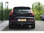 Volvo XC40 B4 197pk Plus Dark | Trekhaak | Verwarmde Voorruit