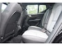 Volvo XC40 B4 197pk Plus Dark | Trekhaak | Verwarmde Voorruit