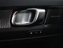 Volvo XC40 Recharge P8 AWD R-Design 408 PK | SOH 91.9% | Harm 408 PK | SOH 91.9% | Harman/Kardon | Adaptive Cruise | Camera | Carplay | Navi | Half Leder/Alcantara | Elec. Achterklep | Stoel- en stuurverwarming