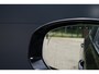 Volvo XC60 T6 Plug-in hybrid AWD Plus Dark | Head Up Display | Semi elektrische trekhaak | 360 Graden Camera | Panoramisch Schuif-/Kanteldak | All Season banden | Google Navigatie | Adaptieve Cruise Control | BLIS |
