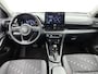 Toyota Yaris 1.5 Hybrid 115 Dynamic | Parkeersensoren V+A | Stuur-Stoelverwarming | Onderweg-naar-dealer