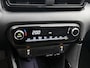 Toyota Yaris 1.5 Hybrid 115 Dynamic | Parkeersensoren V+A | Stuur-Stoelverwarming | Onderweg-naar-dealer