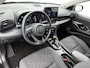 Toyota Yaris 1.5 Hybrid 115 Dynamic | Parkeersensoren V+A | Stuur-Stoelverwarming | Onderweg-naar-dealer