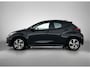Toyota Yaris 1.5 Hybrid 115 Dynamic | Parkeersensoren V+A | Stuur-Stoelverwarming | Onderweg-naar-dealer