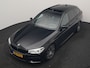 BMW 5-Serie Touring 520i M Sport 184pk Dealer O.H. | Panodak | Head Up | 360 Camera | Lederen Comfortzetels Memory & Verwarmd | Sfeerverlichting | Blis | Apple Carplay | Stuur Verwarmd | Adaptive LED | Navigatie | DAB | 19"L.M |