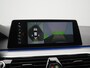 BMW 5-Serie Touring 520i M Sport 184pk Dealer O.H. | Panodak | Head Up | 360 Camera | Lederen Comfortzetels Memory & Verwarmd | Sfeerverlichting | Blis | Apple Carplay | Stuur Verwarmd | Adaptive LED | Navigatie | DAB | 19"L.M |