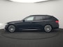 BMW 5-Serie Touring 520i M Sport 184pk Dealer O.H. | Panodak | Head Up | 360 Camera | Lederen Comfortzetels Memory & Verwarmd | Sfeerverlichting | Blis | Apple Carplay | Stuur Verwarmd | Adaptive LED | Navigatie | DAB | 19"L.M |