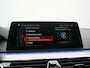 BMW 5-Serie Touring 520i M Sport 184pk Dealer O.H. | Panodak | Head Up | 360 Camera | Lederen Comfortzetels Memory & Verwarmd | Sfeerverlichting | Blis | Apple Carplay | Stuur Verwarmd | Adaptive LED | Navigatie | DAB | 19"L.M |
