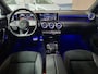 Mercedes-Benz A-klasse 180 Business Solution AMG | Clima| Cruise | Camera | Navi | Stoelverwarming | Sfeer |