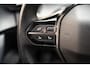 Peugeot e-2008 EV Active Pack 50 kWh 3 fase [ Navi Climate Apple/Android DAB ]