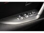 Peugeot e-2008 EV Active Pack 50 kWh 3 fase [ Navi Climate Apple/Android DAB ]
