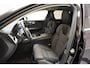 Volvo V60 2.0 T6 Plug-in hybrid AWD Core Bright [ LED Navi Keyless Stoel-en stuurverwarming Standkachel ]