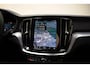 Volvo V60 2.0 T6 Plug-in hybrid AWD Core Bright [ LED Navi Keyless Stoel-en stuurverwarming Standkachel ]