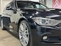 BMW 3-Serie Touring 330d xDrive High Executive + LEDER + PANO DAK