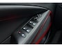Opel Crossland 1.2 Turbo Ultimate 130 PK | Trekhaak | Navigatie | Stoel & Stuurverwarming | Zwart dak | Climate control | Weinig kilometers