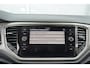 Volkswagen T-Roc 1.0 TSI 110pk Style | Navigatie | Parkeersensoren V+A | Adaptive Cruise