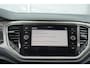 Volkswagen T-Roc 1.0 TSI 110pk Style | Navigatie | Parkeersensoren V+A | Adaptive Cruise