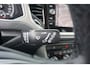 Volkswagen T-Roc 1.0 TSI 110pk Style | Navigatie | Parkeersensoren V+A | Adaptive Cruise
