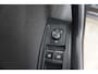 Volkswagen T-Roc 1.0 TSI 110pk Style | Navigatie | Parkeersensoren V+A | Adaptive Cruise