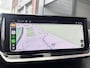 Peugeot 2008 Allure 1.2 Turbo 130pk EAT8 | TREKHAAK | CLIMA | APPLE CARPLAY/ANDROID AUTO | DAB+ | 17" LM-VELGEN | CRUISE CONTROL | LEDER/STOF