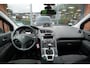Peugeot 5008 1.6 HDi Active 7p. Cruise Clima Navi